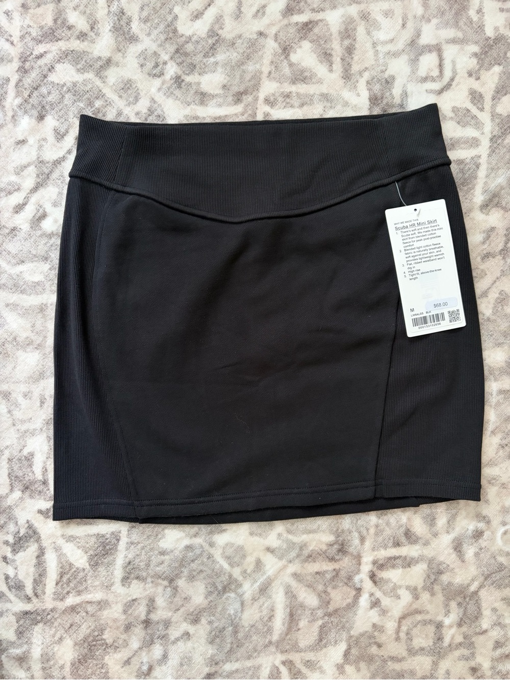 Lululemon Scuba skirt